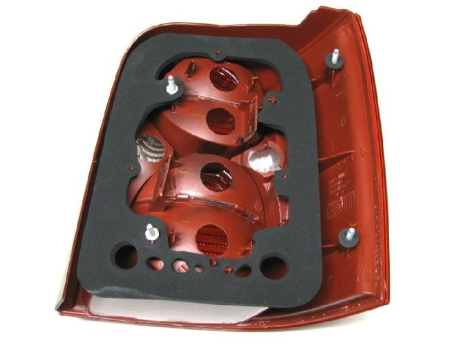 VW Passat B5 00-06 station wagon Exterior rear lamp / tail lamp Left