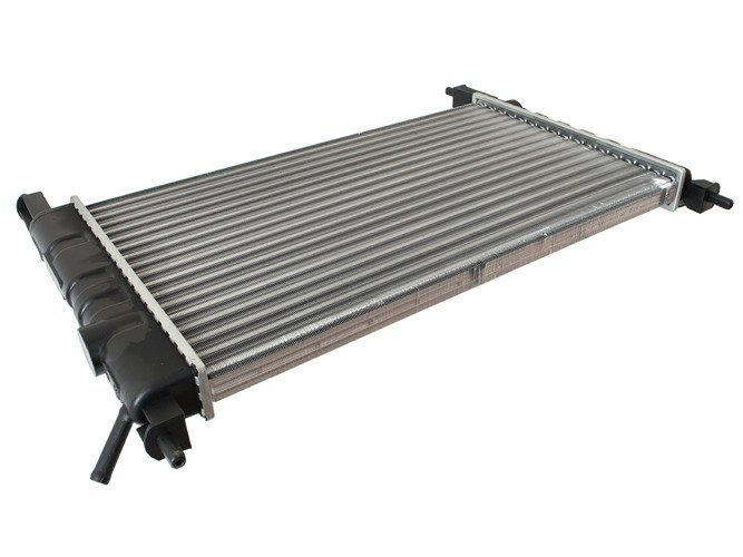 Vauxhall / Opel Astra I F 91-02 1,4 / 1,6 Radiator / engine radiator
