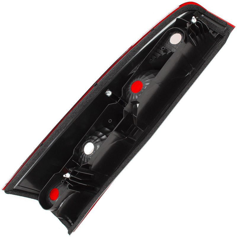 Renault Master 2010- rear lamp / tail lamp Right