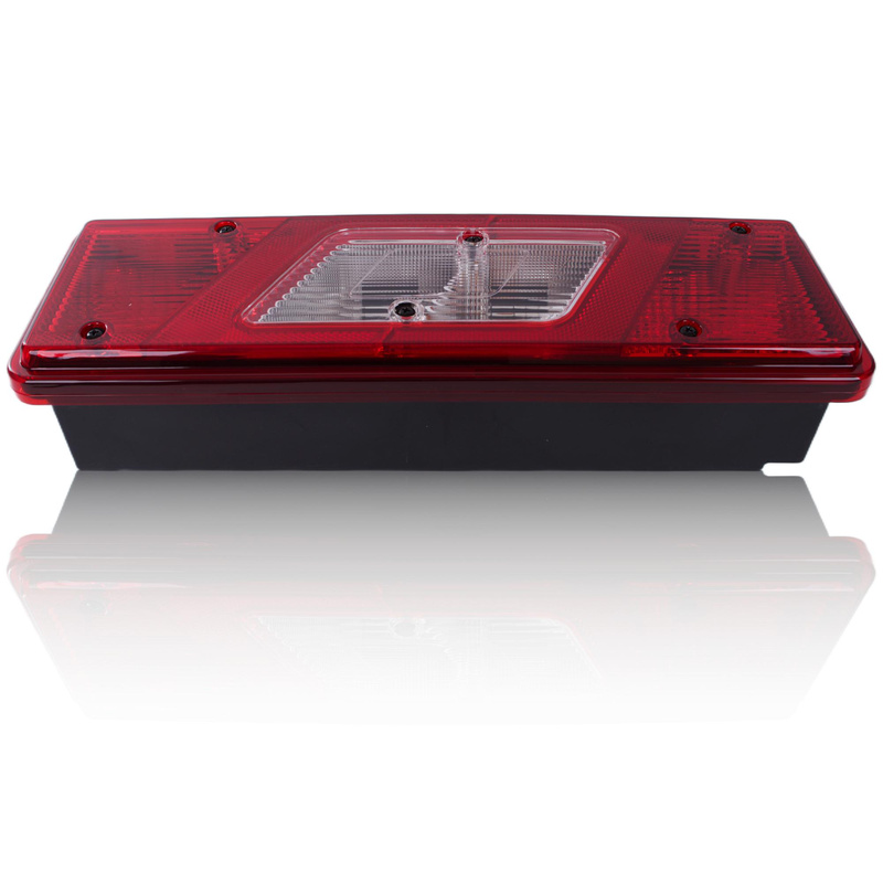 Ford TRANSIT V363 2013- KONTENER lampa tylna prawa