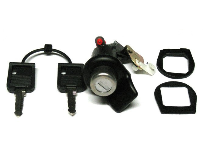 Renault Clio I 90-94 Flap / trunk lid / tailgate lock
