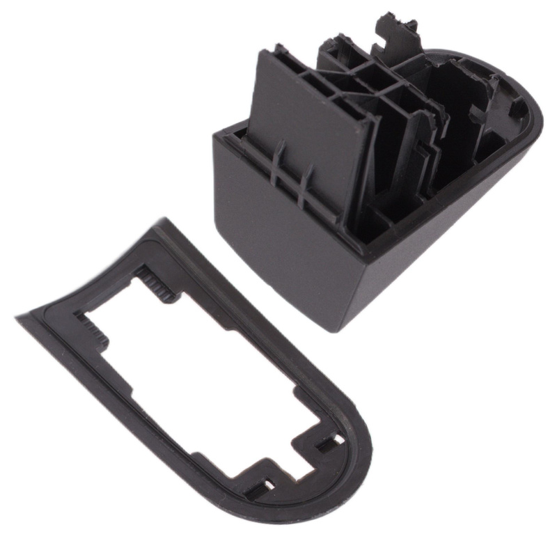 Ford TRANSIT 2012- zaślepka klamki zewnętrznej CZARNA z uszczelką