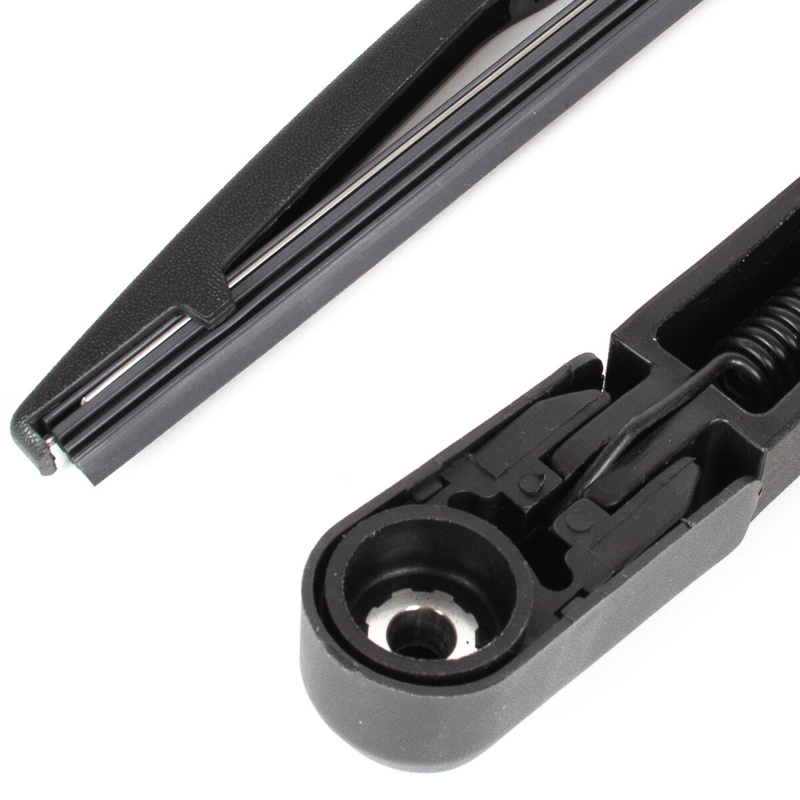 Mazda 5 Wiper arm + blade