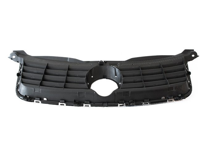 VW Passat B5 00-05 Radiator grill / air intake