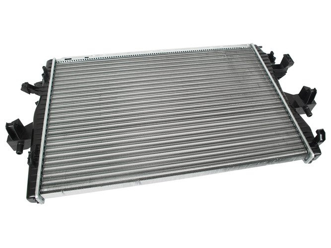 VW Multivan V 2003- Radiator / engine radiator