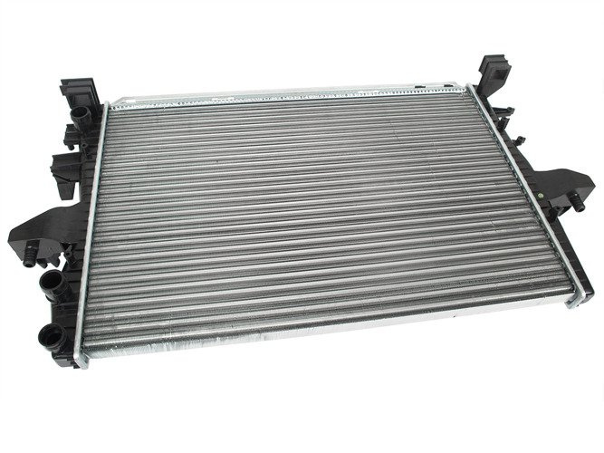 VW Multivan V 2003- Radiator / engine radiator