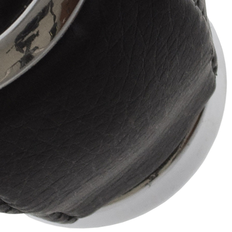 SUBARU FORESTER GEAR SHIFT KNOB 5+R