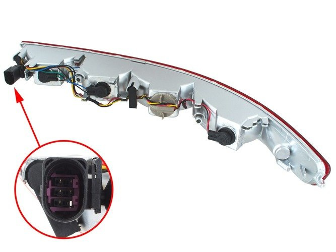 Audi Q5 8R 08-16 lampa tylna w zderzak lewa