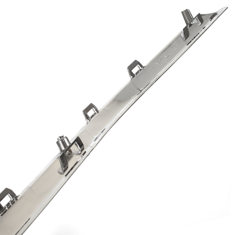 Renault Kadjar 15-18 listwa atrapy między reflektory (grilla) CHROM