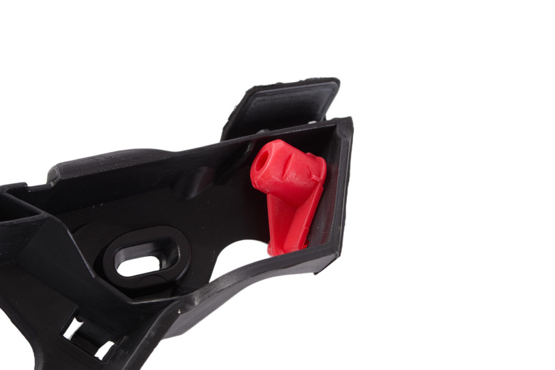 Opel CORSA D 06-14 ślizg mocowanie zderzaka przedniego prawe