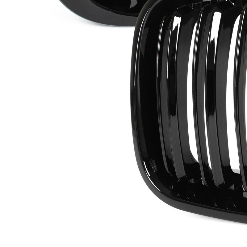 BMW 3 E46 97-01 SEDAN / KOMBI atrapy między reflektory (nerki) lewa + prawa kpl. BLACK GLOSSY DOUBLE BAR