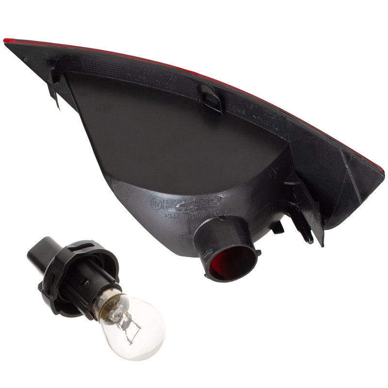 Ford Ecosport II 12-20 lampa tylna przeciwmgielna lewa