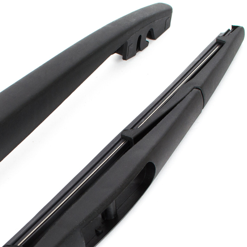 Subaru Forester 05-08 Wiper arm + blade