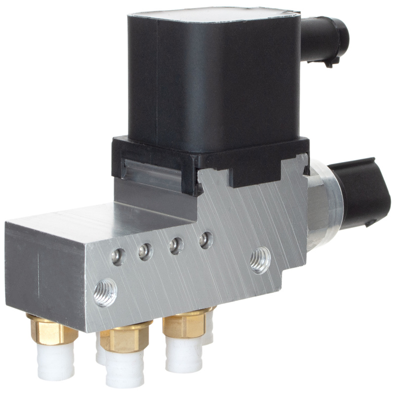 Mercedes E W211 S211 02-09 blok zaworowy / rozdzielacz powietrza AIRMATIC