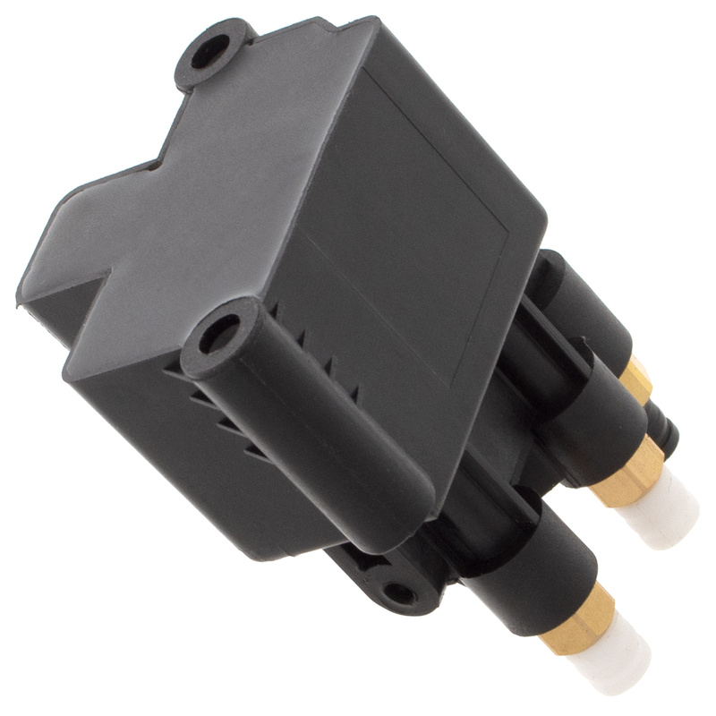 Mercedes E W213 S213 2016- blok zaworowy / rozdzielacz powietrza AIRMATIC