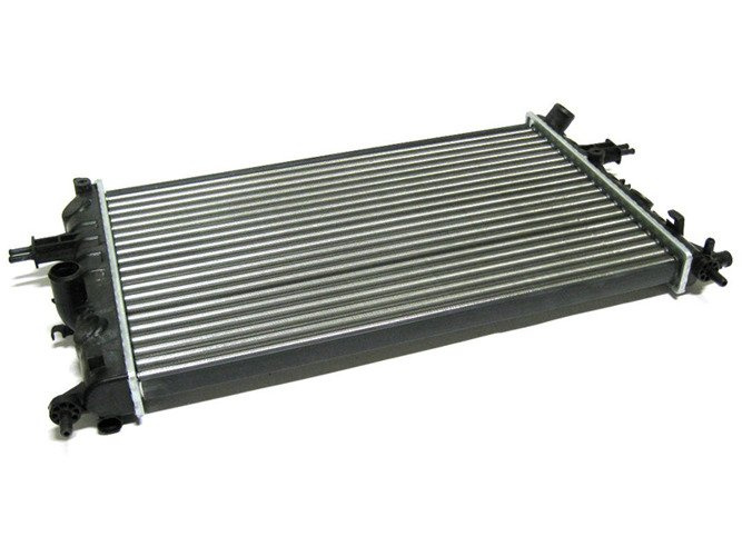 Vauxhall / Opel Astra II G 98-04 1,2 1,4 1,6 1,8 (version for cars with AC) Radiator / engine radiator