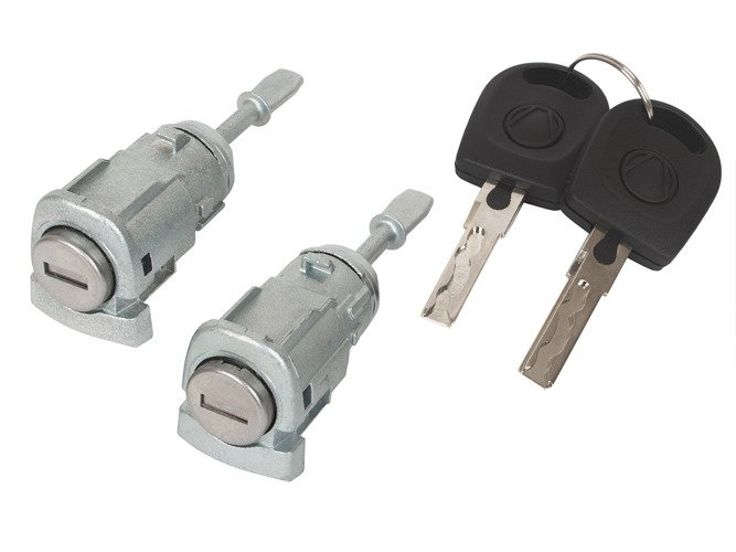 Skoda Fabia I 98-08 Front door lock / insert L+R 2pcs set