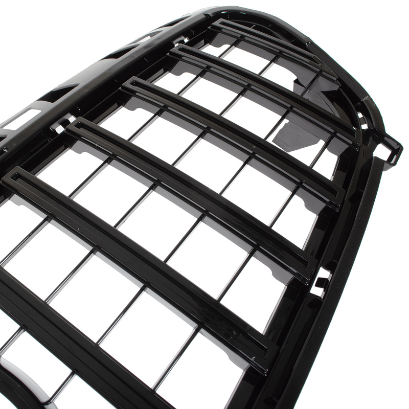 Mercedes KLASA A W176 12-18 atrapa między reflektory (grill) PANAMERICANA PIANO BLACK