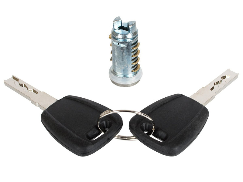 Fiat Doblo 01-10 wkładka zamka drzwi przednich lewa = prawa