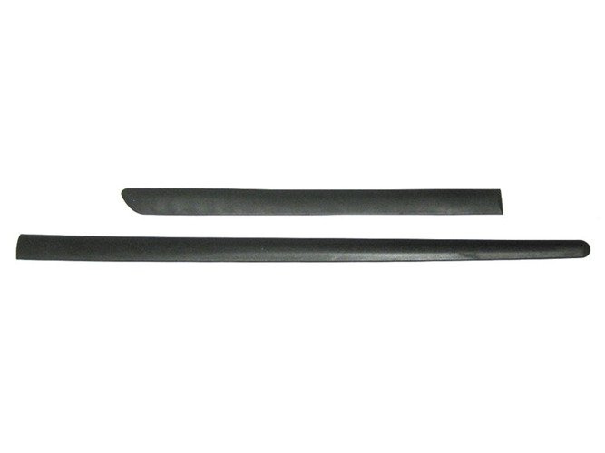 VW Golf V 03-08 5 DRZWI listwy boczne 2 szt. kpl. prawe