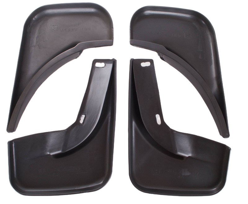 VW Golf V 03-09 chlapacze 4 szt. kpl.