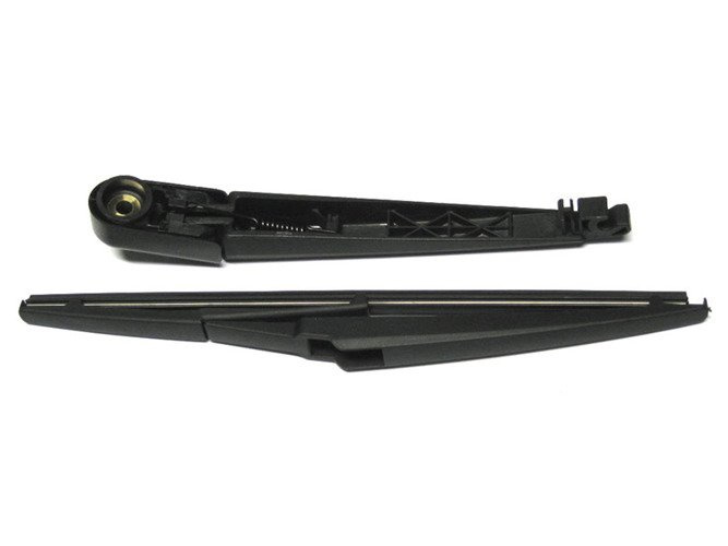 Toyota Avensis III 2008- station wagon Wiper arm + blade