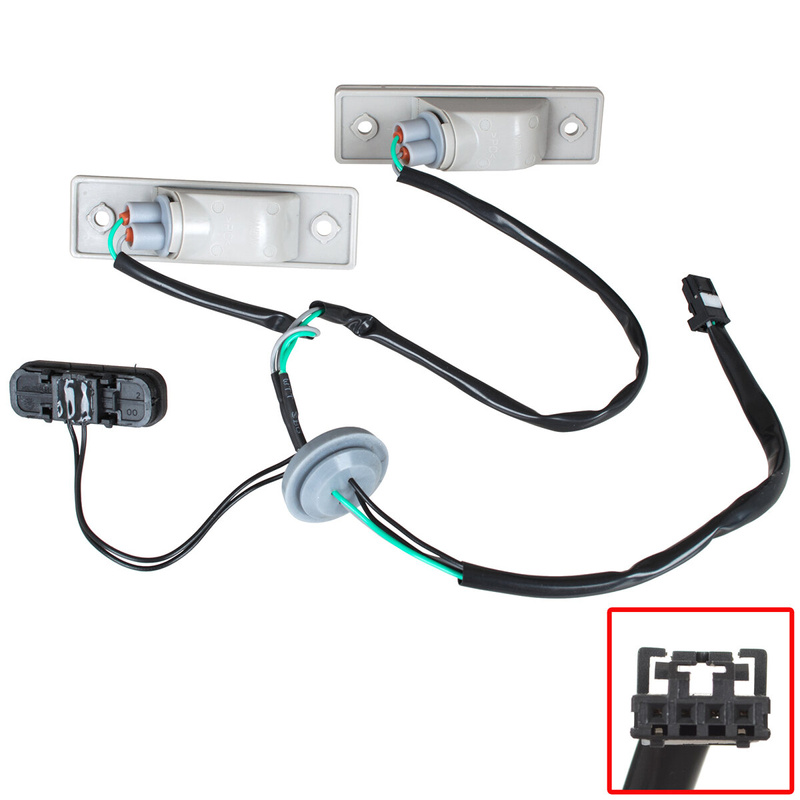 Chevrolet Orlando 2011- lampki podświetlenia tablicy rejestracyjnej z przyciskiem otwierania tylnej klapy bagażnika