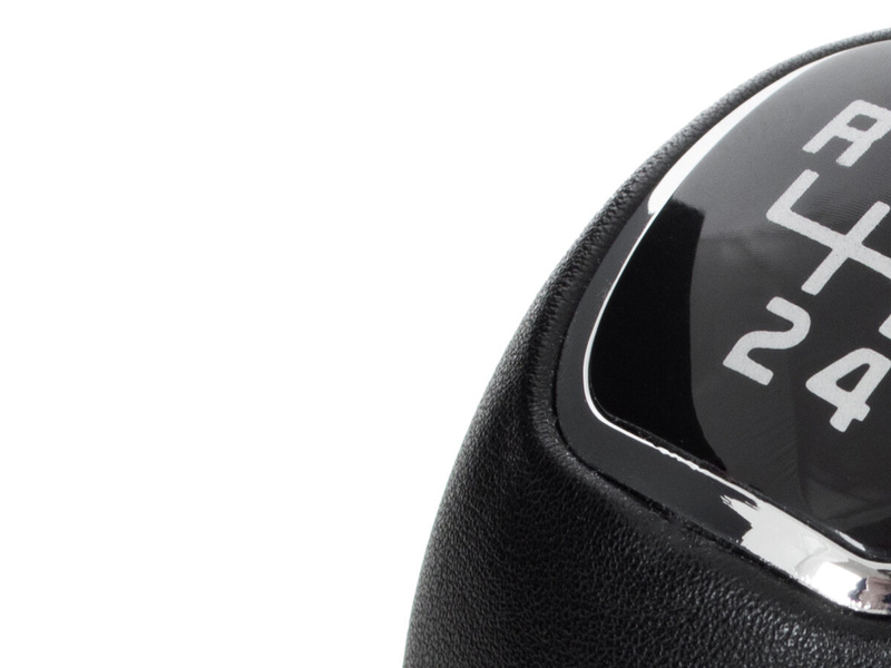 Hyundai i30 07-12 gałka zmiany biegów CZARNA SKÓRA 5 BIEGÓW
