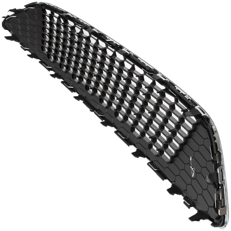 Ford Focus MK3 III FL 14-18 atrapa między reflektory (grill)