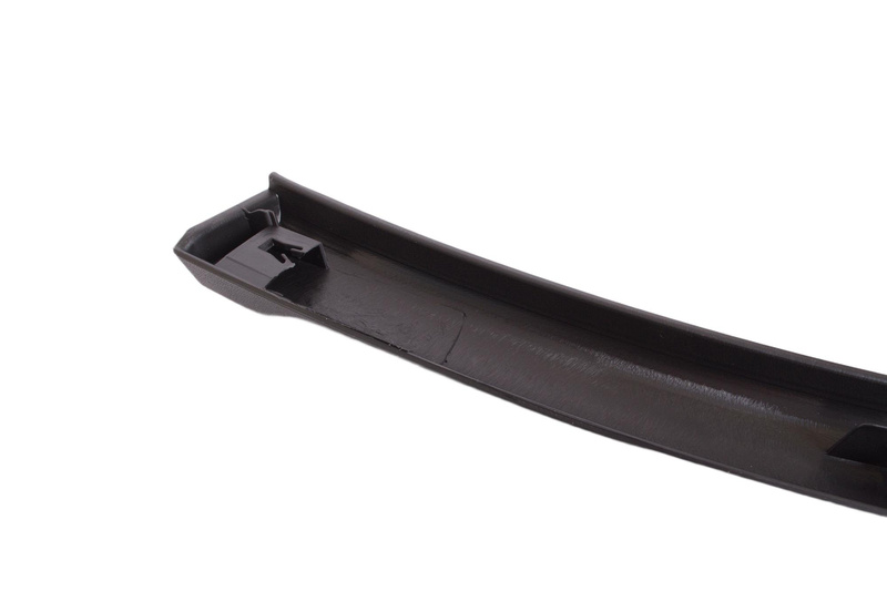 Dodge DURANGO 2013- nakładka błotnika przedniego prawa