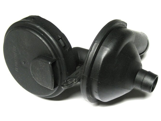 BMW 7 E38 94-01 2,8i Crankcase Vent Valve