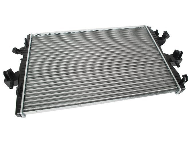 VW Transporter T5 2003- Radiator / engine radiator