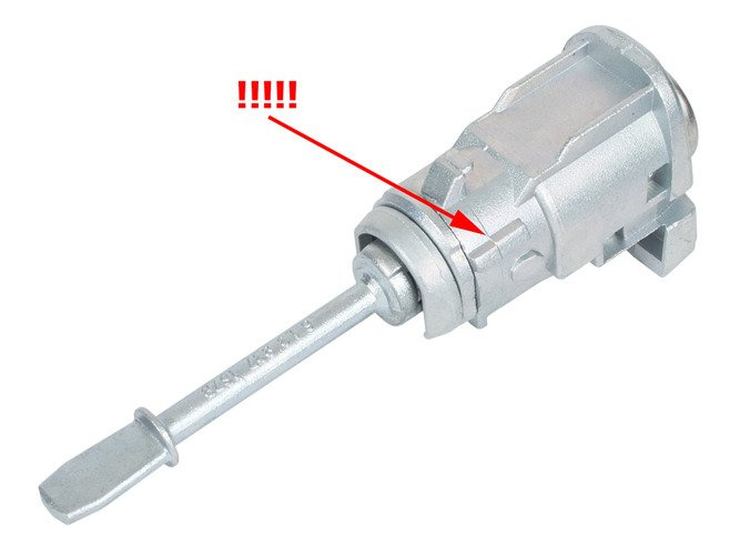 Seat Ibiza III 02-08 wkładka zamka drzwi przednich lewa