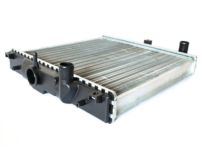 Daewoo Tico Radiator / engine radiator (without cap)