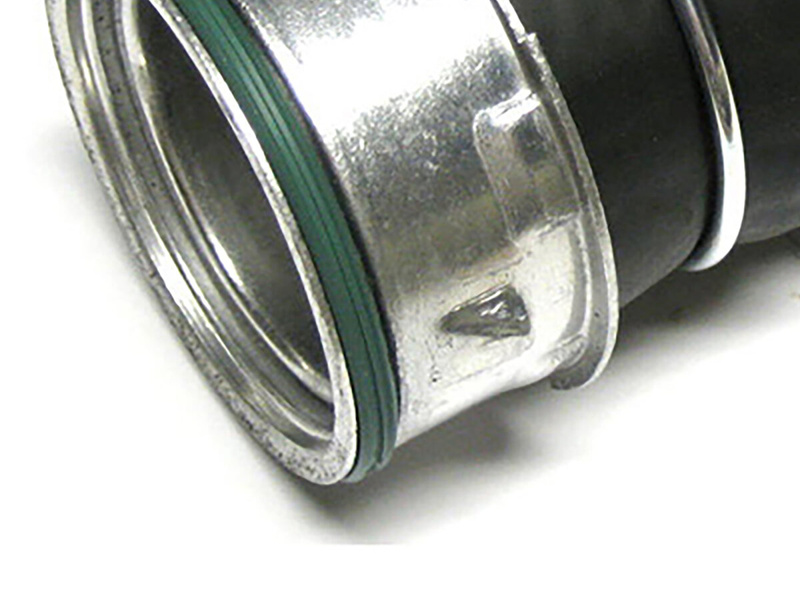 BMW 3 E90 E91 2005- 1,8D 2,0D Turbine / turbo hose pipe