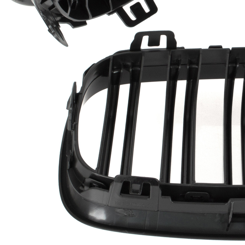BMW 2 F22 2012- atrapy między reflektory (nerki) lewa + prawa kpl. BLACK GLOSSY DOUBLE BAR